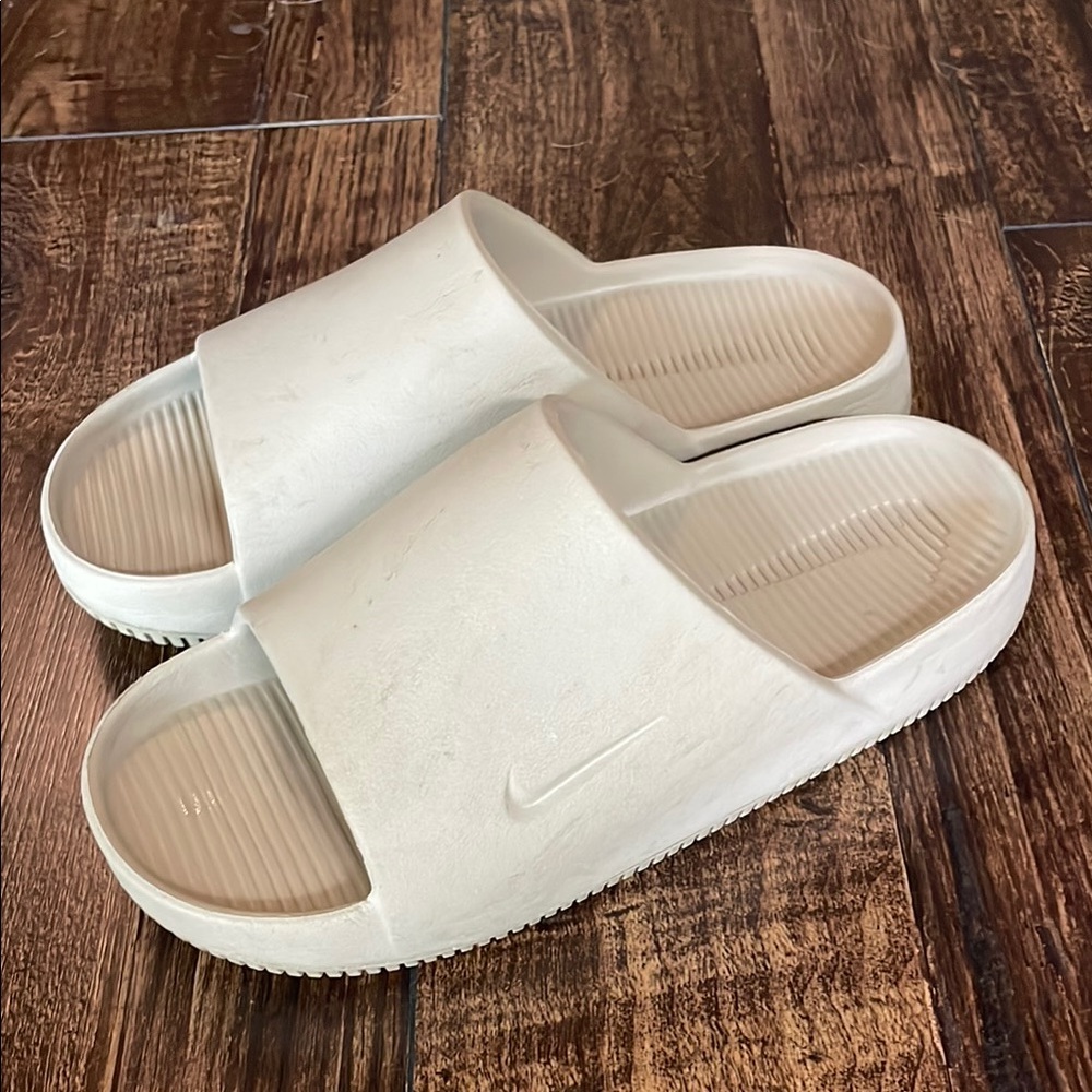 Nike Calm Slide Sandals